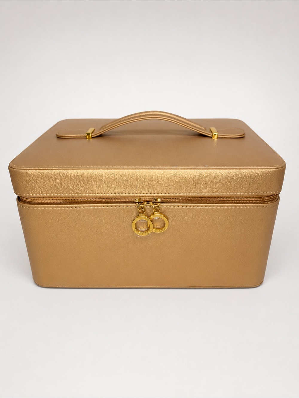 NEW Vintage Estee Lauder Metallic Gold  Toiletries Or Cosmetics Makeup Case